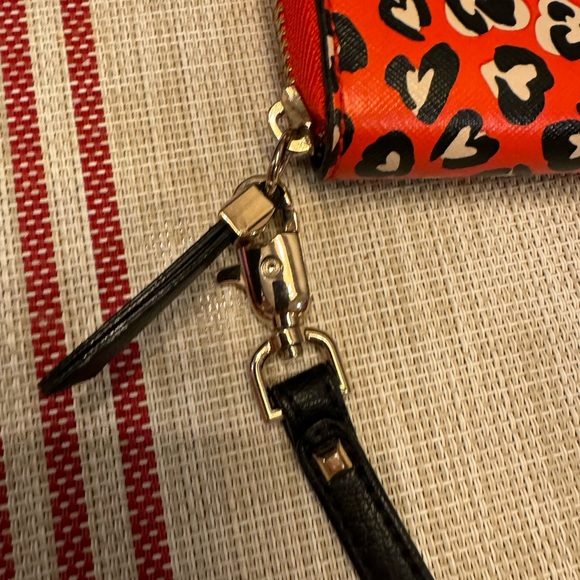Stella & Dot Wild Hearts Wallet - Picture 7 of 8
